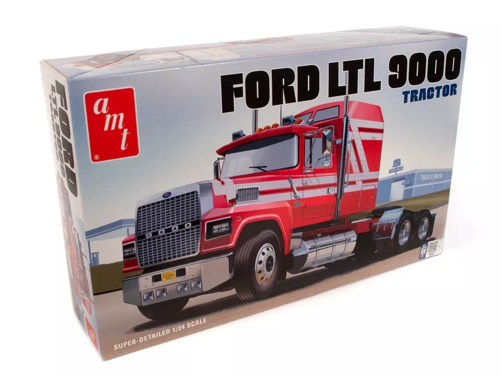 amt 1238 1/24 Ford LTL 9000 Semi Tractor Cab Skill Level 3 Model Kit