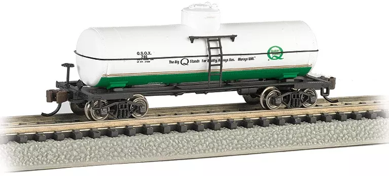 Bachmann 17858 N Scale Single Dome Tank Car Quaker State QSOX
