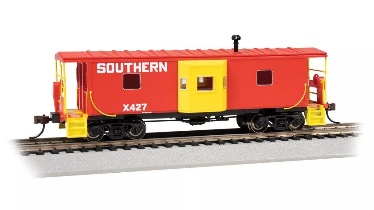 Bachmann 73211 HO Scale Bay Window Caboose Southern X427