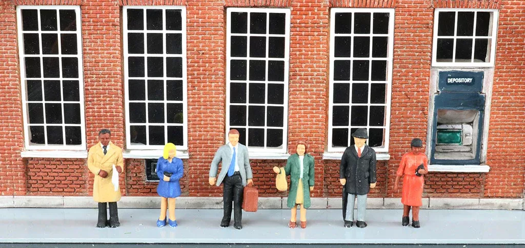 Bachmann SceneScapes 33120 HO Scale Standing Office Workers Figures (6 Pack)