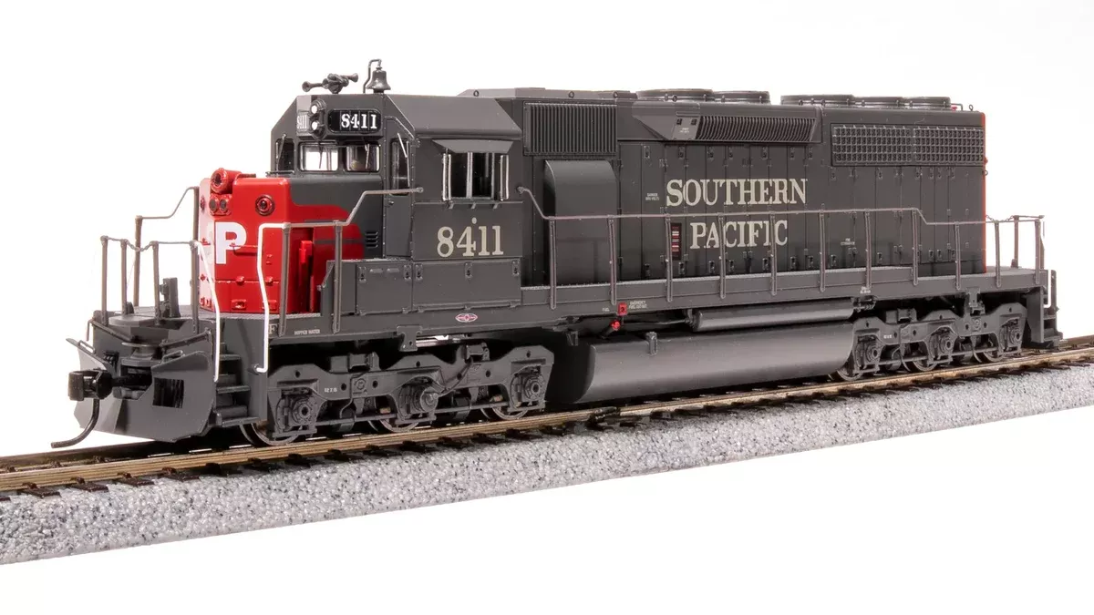 BLI 7646 HO Scale EMD SD40 Southern Pacific SP 8411 Paragon4 DCC