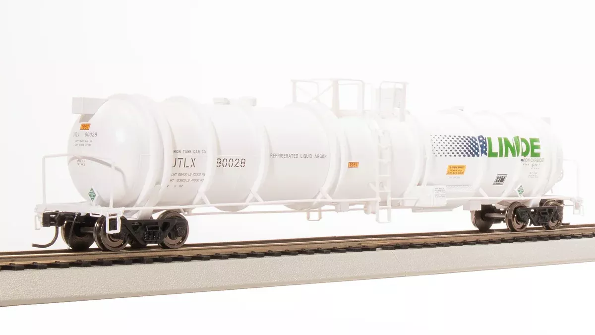 BLI 8045 HO Scale Cryogenic Type C Tank Car Linde UTLX