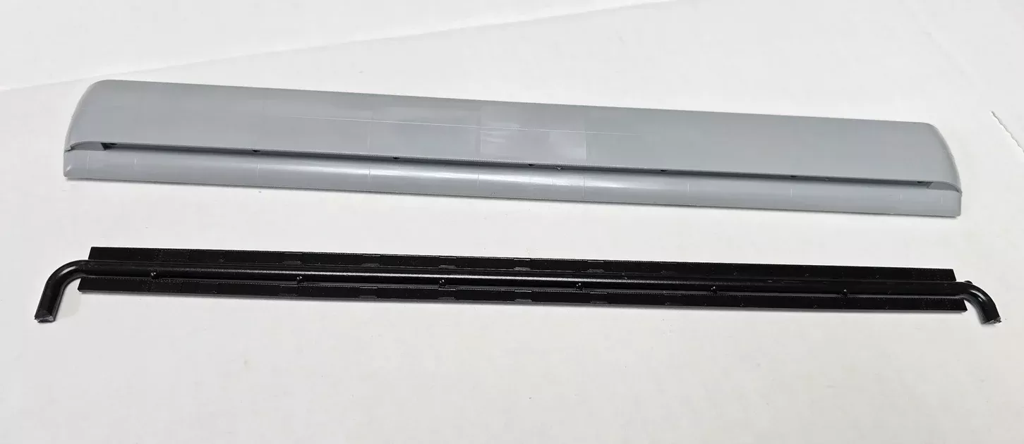 Branchline Trains 151011-P HO Scale 80' Coach Roof with Plain Insert