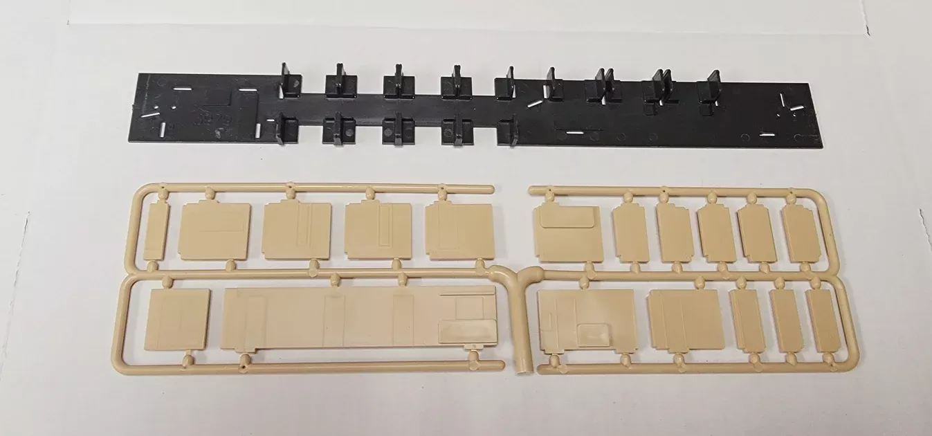 Branchline Trains 51101 HO Scale Pullman 8-1-2 3979 Interior Seating with Walls