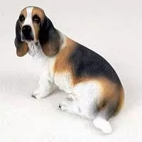 Conversation Concepts Basset Hound Figurine Hand-Painted 4-5" Variegated