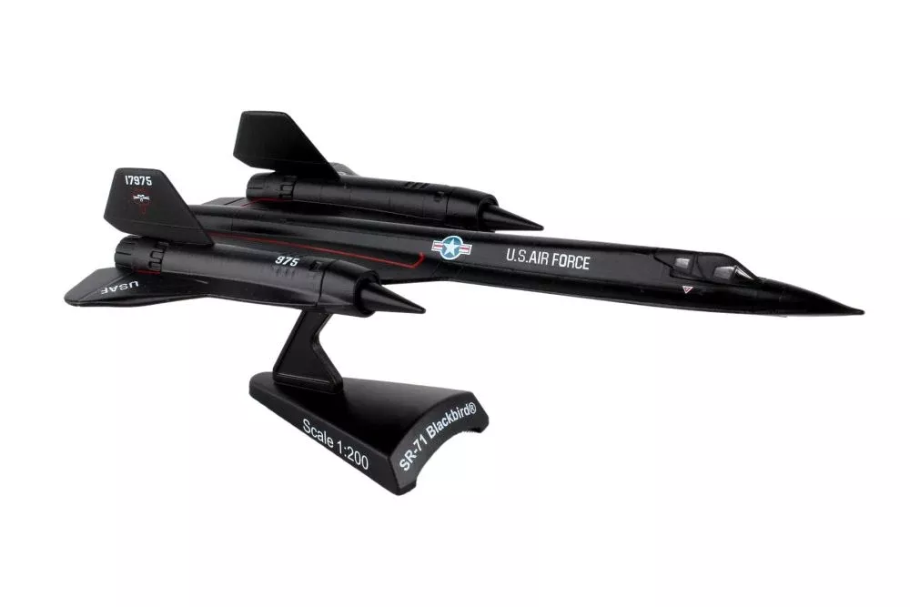 Daron PS5389 Postage Stamp 1/200 SR-71 USAF Blackbird