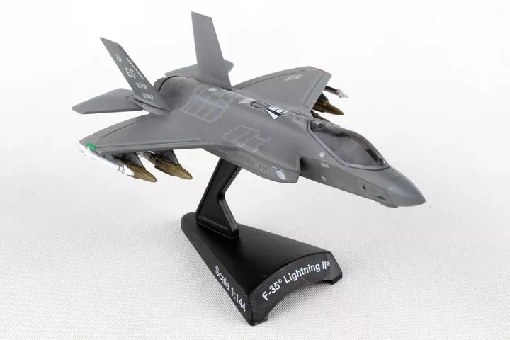 Daron PS5602 Postage Stamp 1/144 F-35 Lightning II A