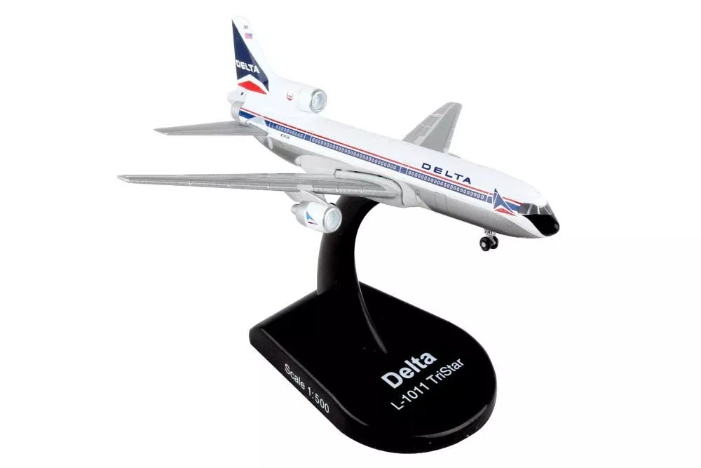 Daron PS5813-2 Postage Stamp 1/500 DELTA L-1011-500 TriStar