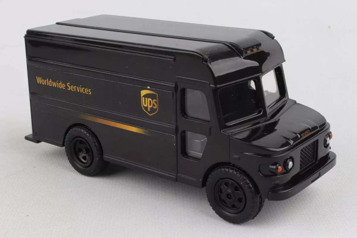 DARON RT4349 UPS Pullback Package Car