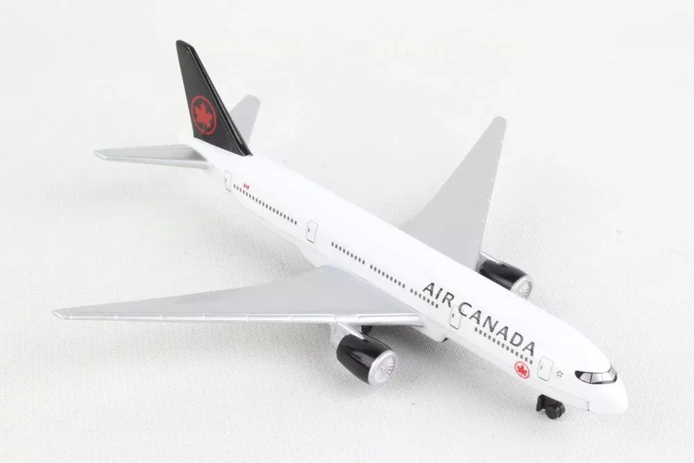 DARON RT5884-1 Air Canada Die Cast Model Plane