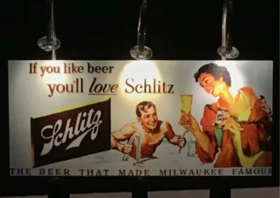 Dwarvin DVBB101-FP HO Scale Unassembled Fiber-Lit Schlitz Beer Billboard