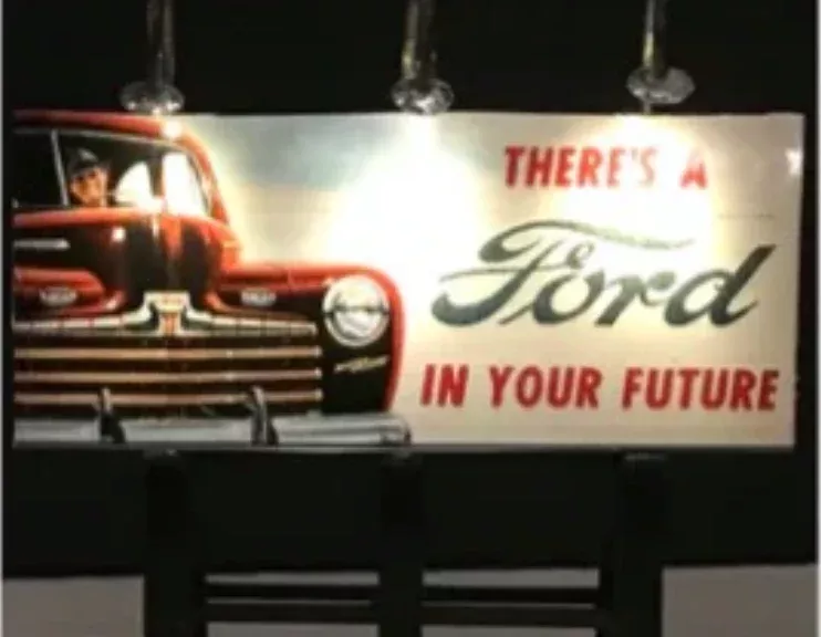 Dwarvin DVBB107-FP HO Scale Unassembled Fiber-Lit Ford Billboard