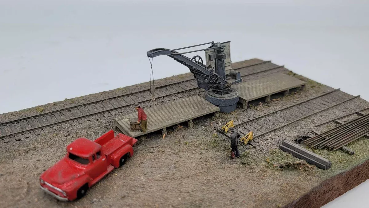 JL Innovative Design 391 HO Scale Industrial Pillar Crane and Dock Kit