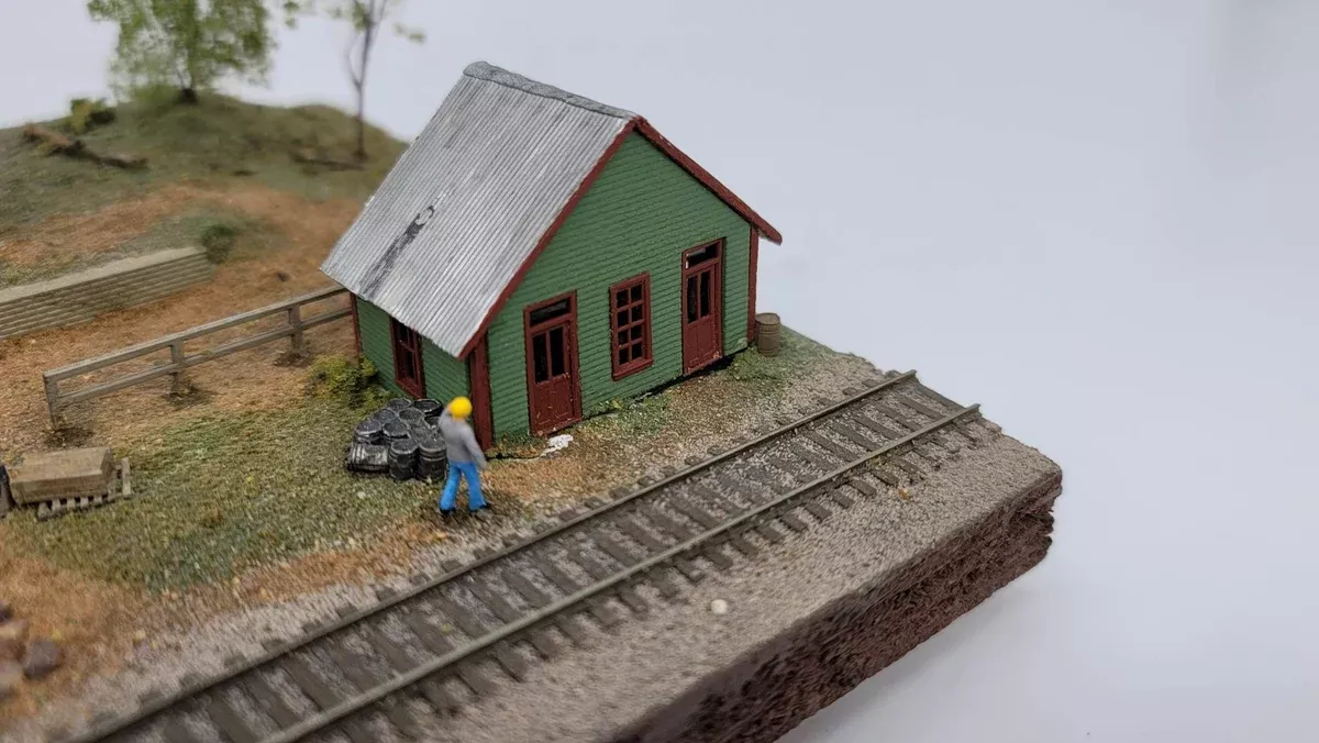 JL Innovative Design 450 N Scale East Junction Yard Office Laser Cut Structure Kit
