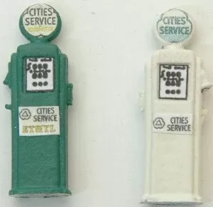 JL Innovative Design 582 HO Scale Cities Service Deluxe Custom Gas Pumps
