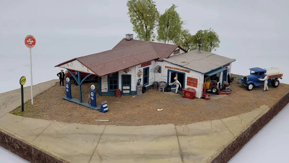 JL Innovative Design 591 HO Scale Marble Rock Garage Building Kit