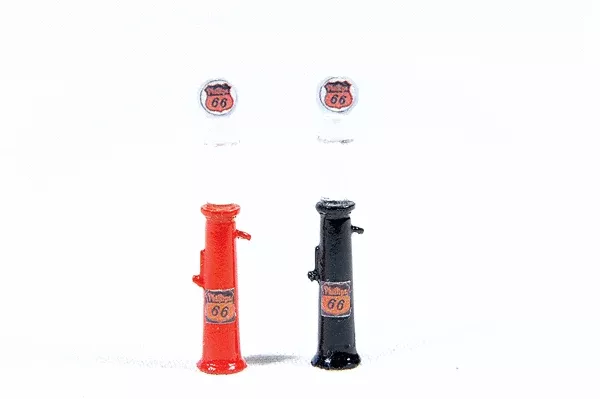 JL Innovative Design 937 HO Scale Phillips 66 Gas Pumps