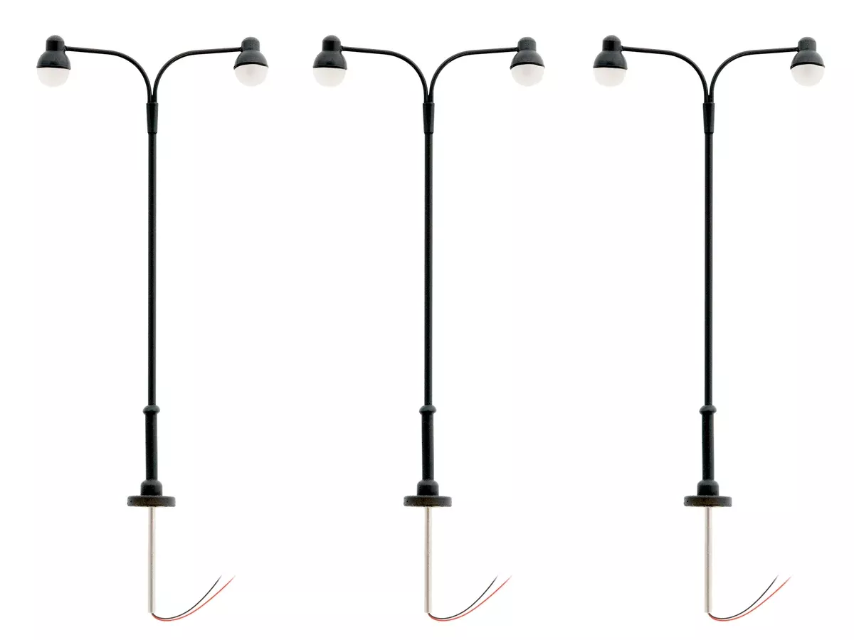 Lionel 2456050 HO Scale LED Double Arm Globe Lights – Black (3 Pack)