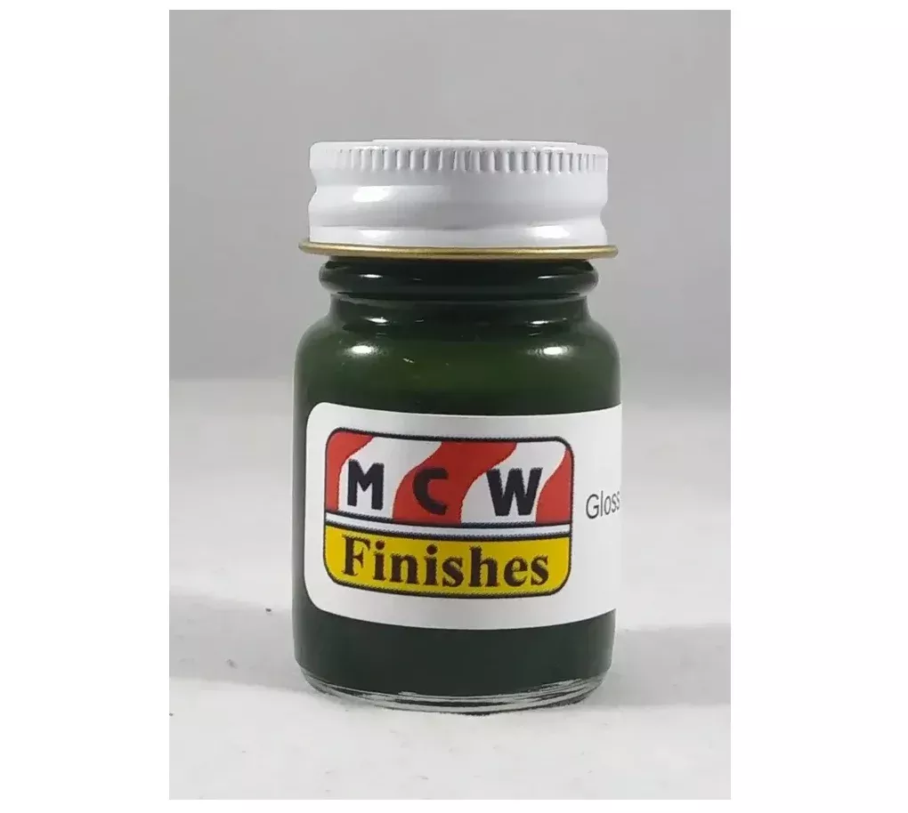 MCW Finishes 10018E Medium Green Enamel Paint 15ml (0.5oz)