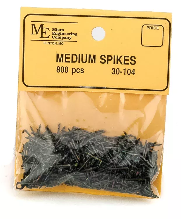Micro Engineering 30-104 HO Scale Medium Spikes 800 Pack