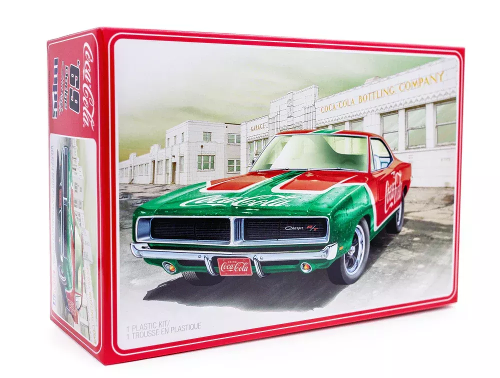 MPC 919 1/25 1969 Dodge Charger RT (Coca-Cola) Skill Level 3 Model Kit