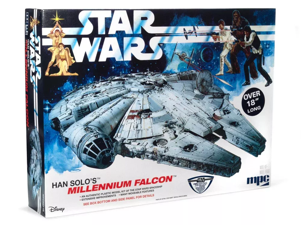MPC 953 1/72 Star Wars A New Hope Millennium Falcon Skill Level 2 Model Kit