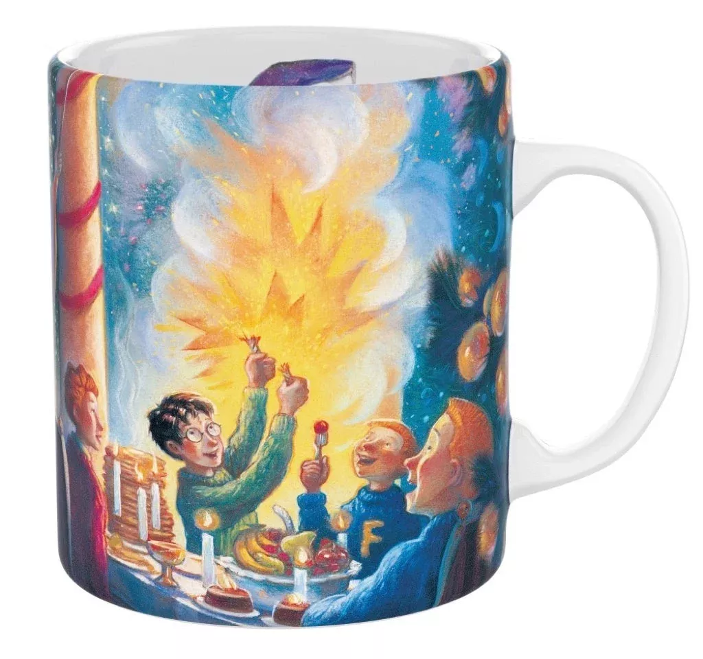 New York Puzzle Company Christmas at Hogwarts Mug