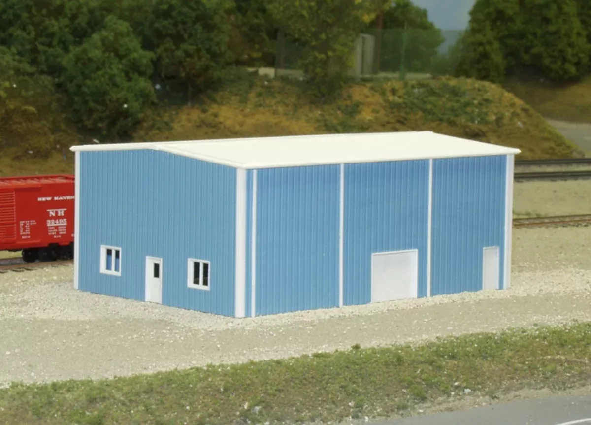 Pikestuff 541-8005 N Scale 30'x80' Multi Purpose Building Kit