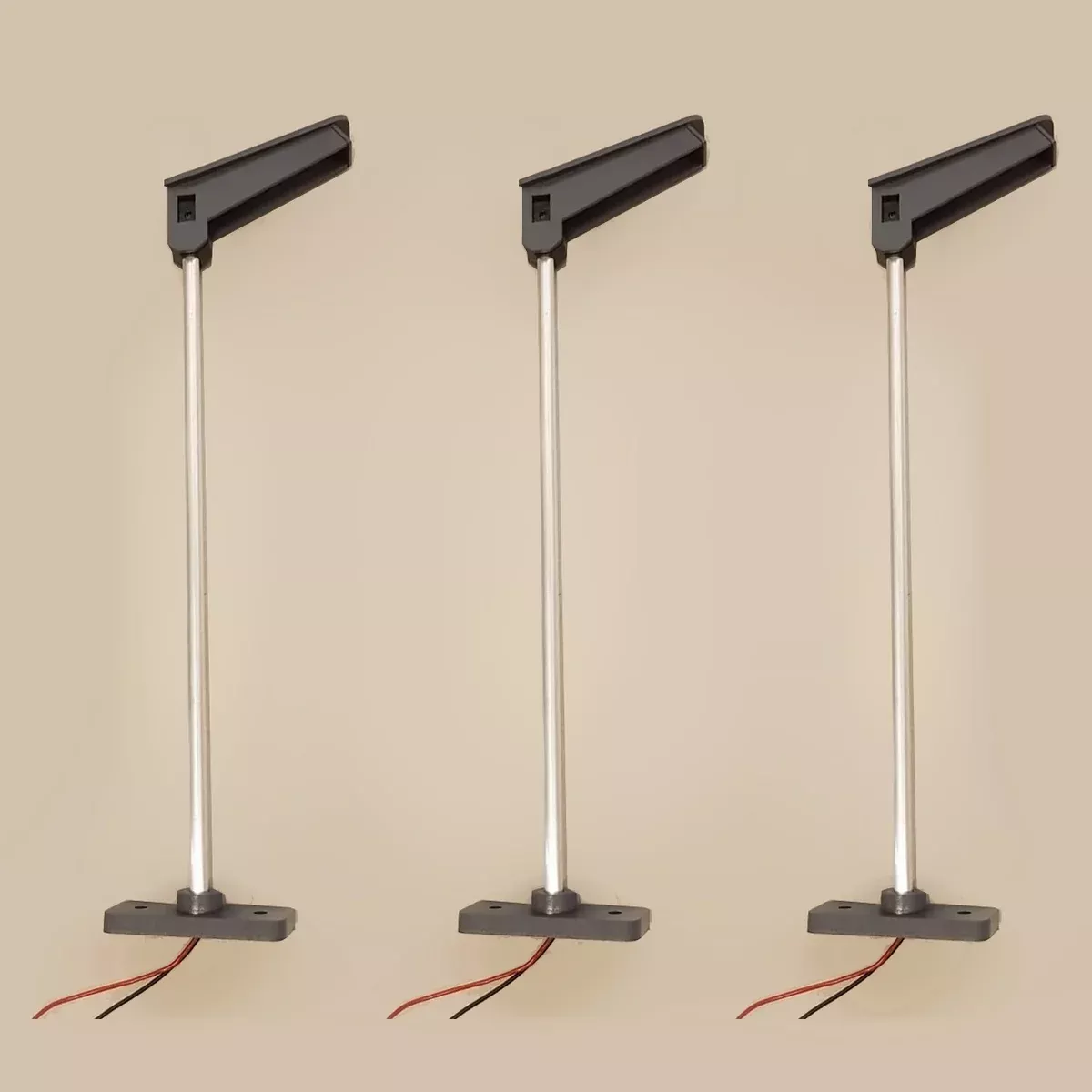 Proses by Bachmann 39206 Slot Car LED Lamp Post (3 Pack)