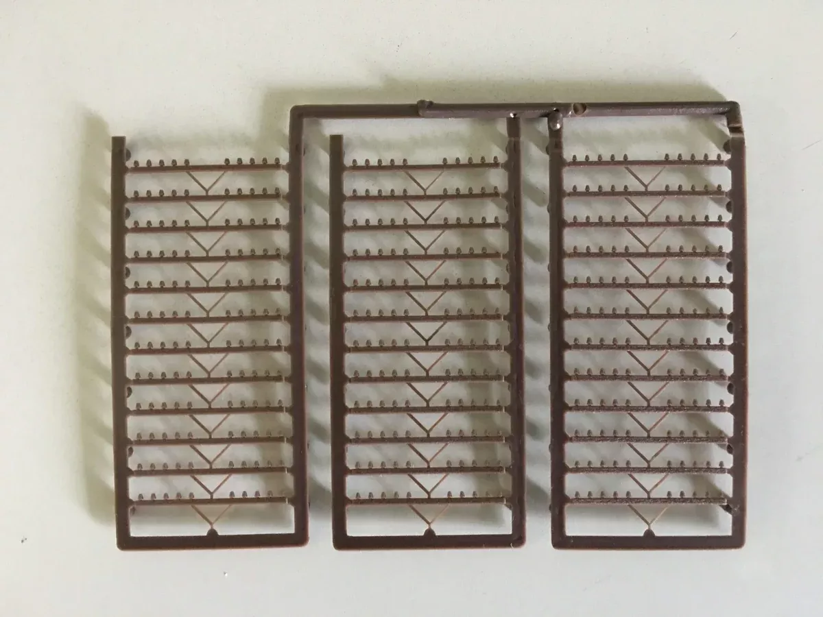 Rix Products 628-0031 HO Scale Telephone Pole Crossarms (72 Pack)