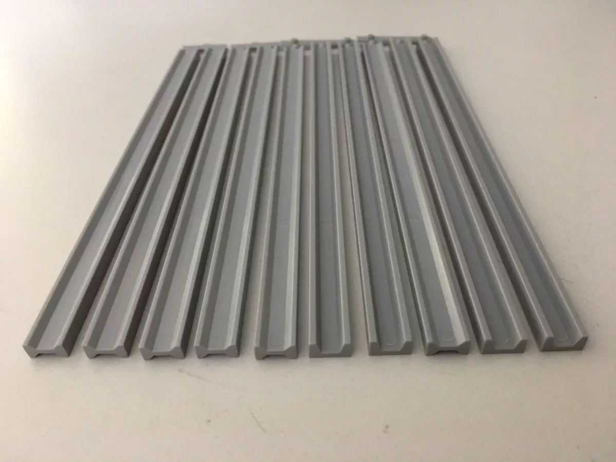 Rix Products 628-0105 HO Scale Early 50' Highway Beams (10 Pack)