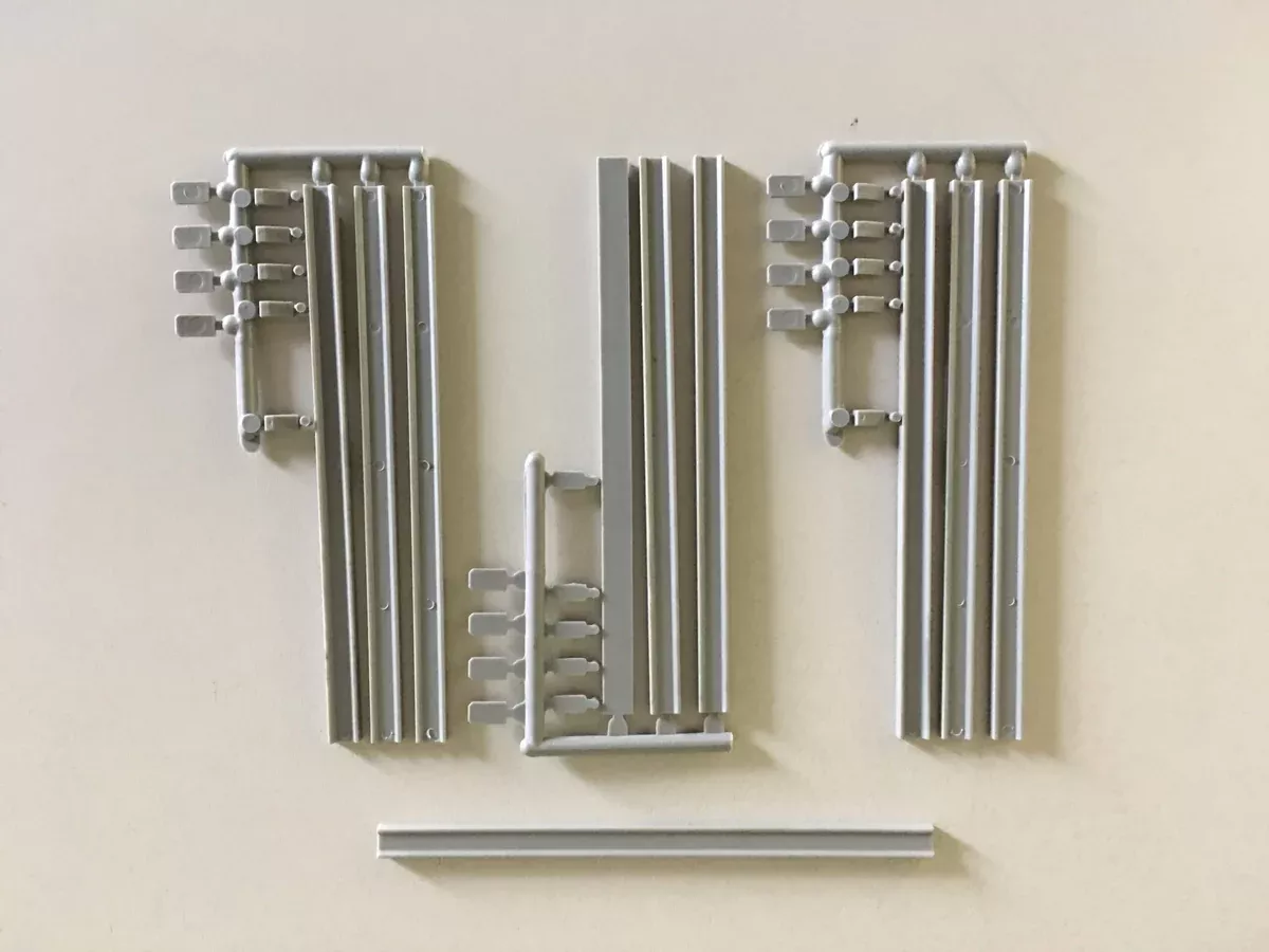 Rix Products 628-0155 N Scale Early 50' Highway Beams (10 Pack)