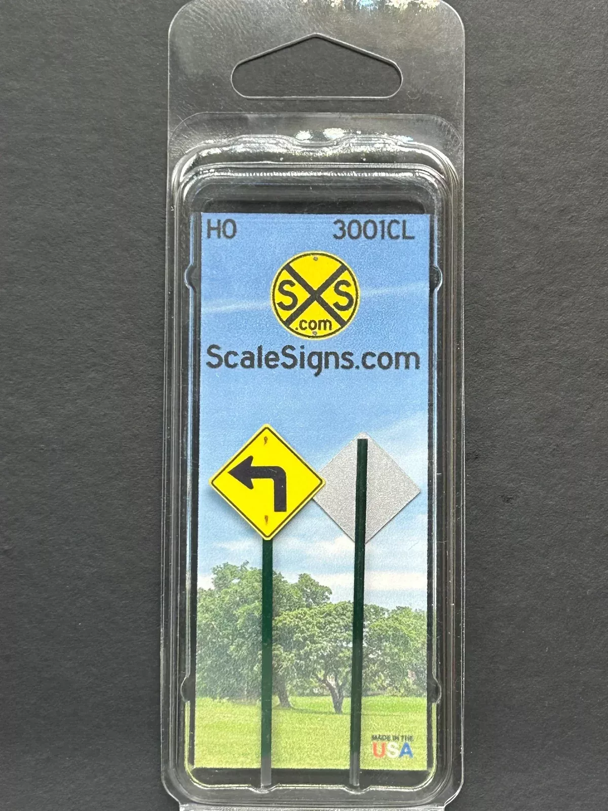ScaleSigns HO-3001CL HO Scale Left Turn Sign (2 Pack)