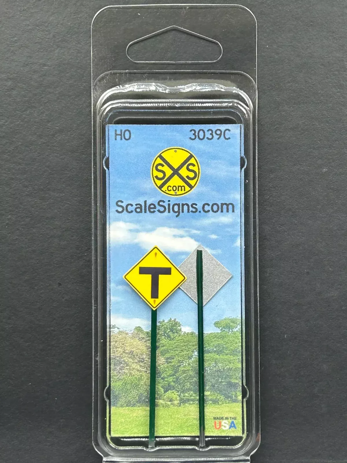 ScaleSigns HO-3039C HO Scale T Intersection Sign (2 Pack)
