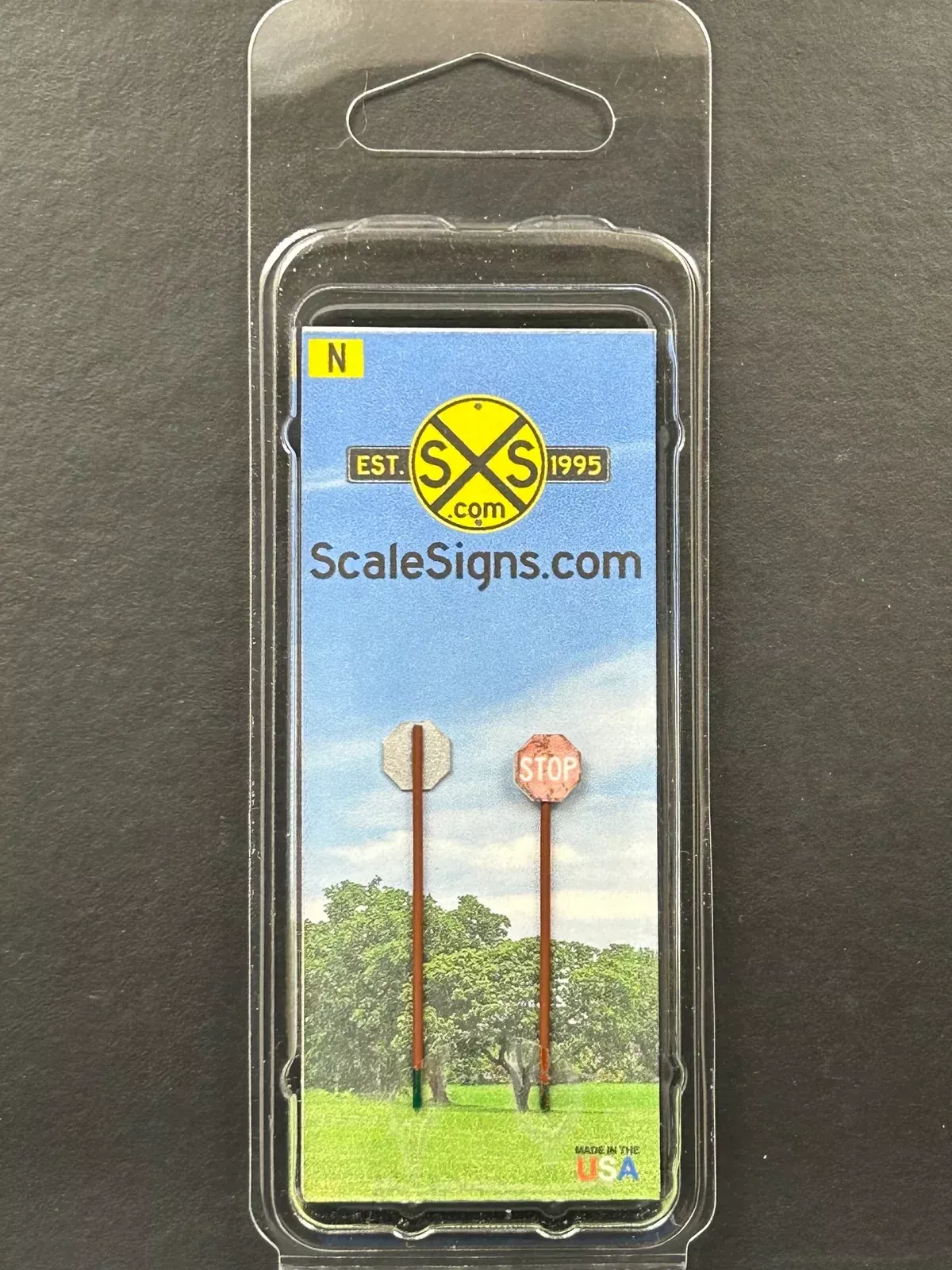 ScaleSigns N-2505C N Scale Stop Sign - Faded