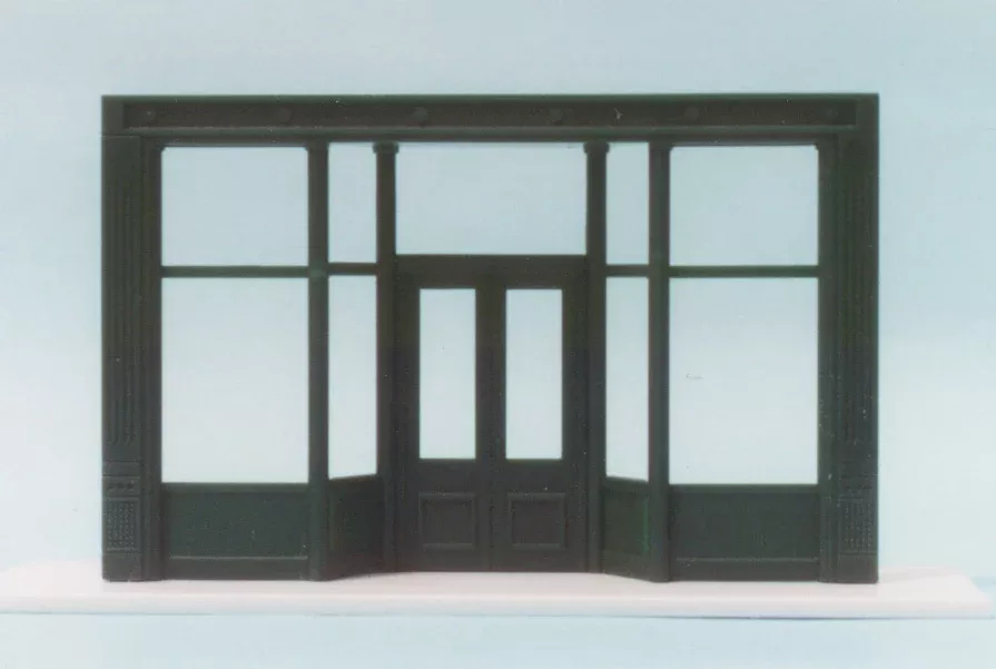Smalltown USA 699-0001 HO Scale 20' Store Front Recessed