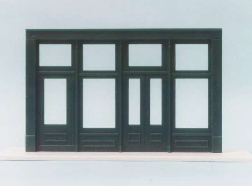 Smalltown USA 699-0002 HO Scale 20' Store Front Flush