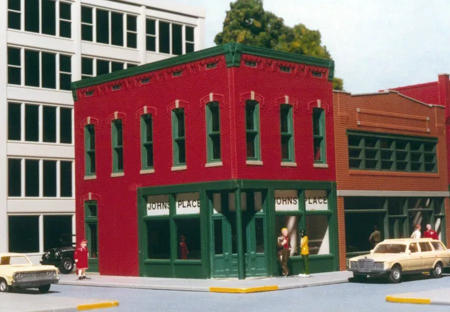 Smalltown USA 699-6011 HO Scale John's Place Building Kit