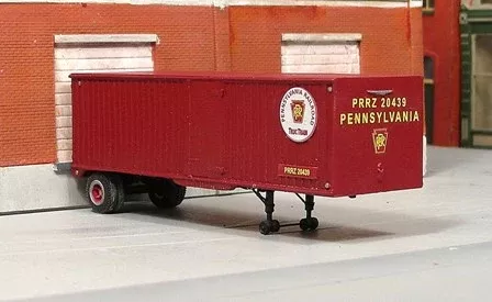 Sylvan Scale Models T-026-2 HO Scale 1950's 30' Single-Axle Piggyback Trailer PRR Resin Kit