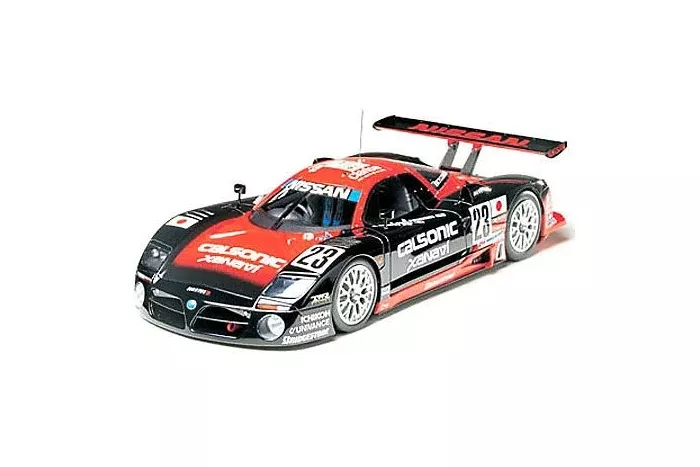 Tamiya 24192 1/24 Nissan R390 GT1 Model Kit