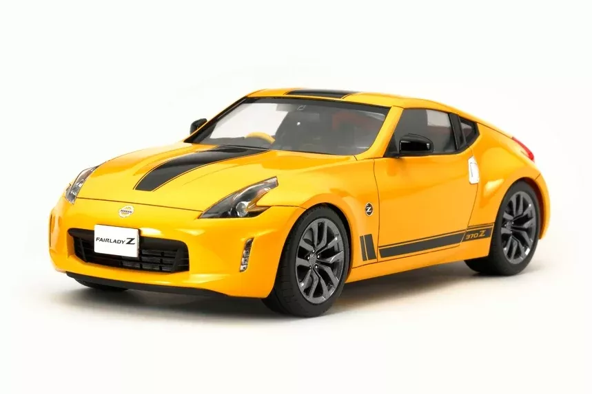 Tamiya 24348 1/24 Nissan 370Z Heritage Edition Model Kit