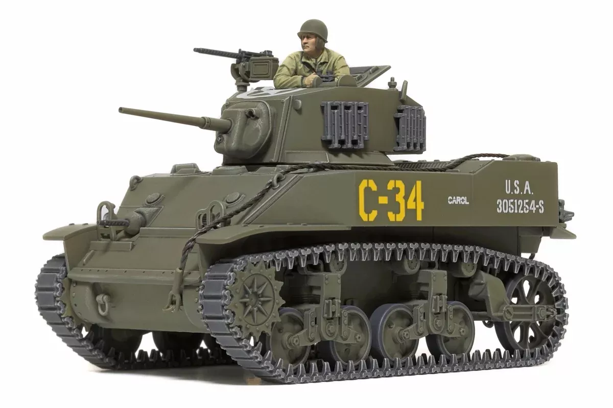 Tamiya 32606 1/48 U.S. Light Tank M5A1 Stuart Model Kit