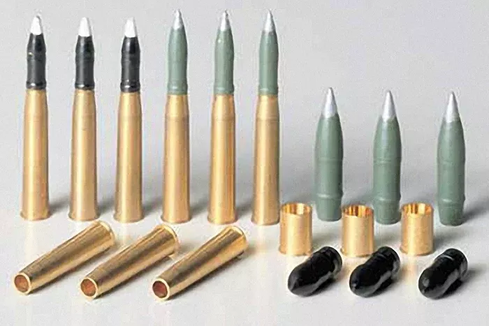 Tamiya 35198 1/35 StuG III Brass 75mm & 105mm Projectiles