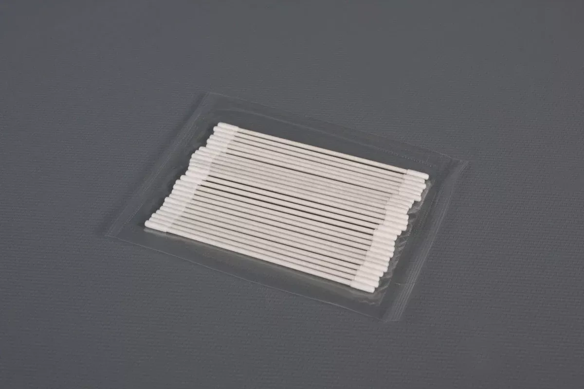 Tamiya 87103 Small Round Craft Cotton Swab Tip (50 Pack)