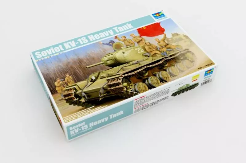 Trumpeter Scale Models 1566 1/35 Soviet KV-1S Heavy Tank Model Kit