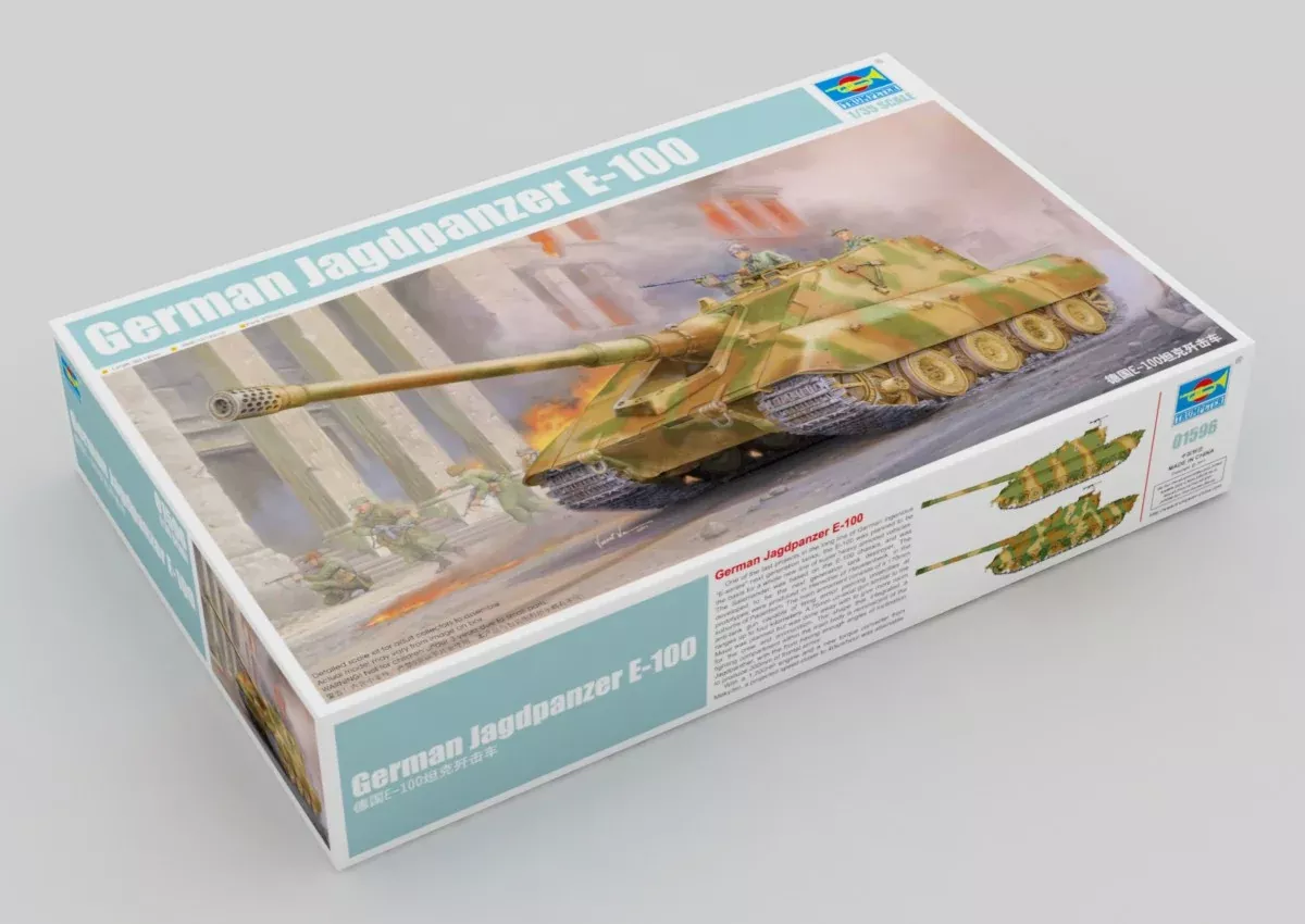 Trumpeter Scale Models 1596 1/35 German Jagdpanzer E-100 Model Tank Kit