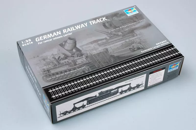 Trumpeter Scale Models 213 1/35 German Railway Track Set 36' Plastic Model Kit