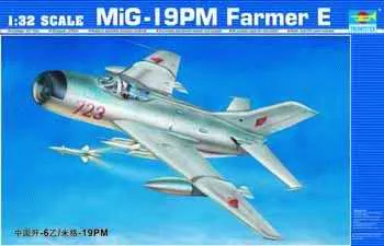 Trumpeter Scale Models 2209 1/32 MiG-19PM Farmer E Fighter Model Kit