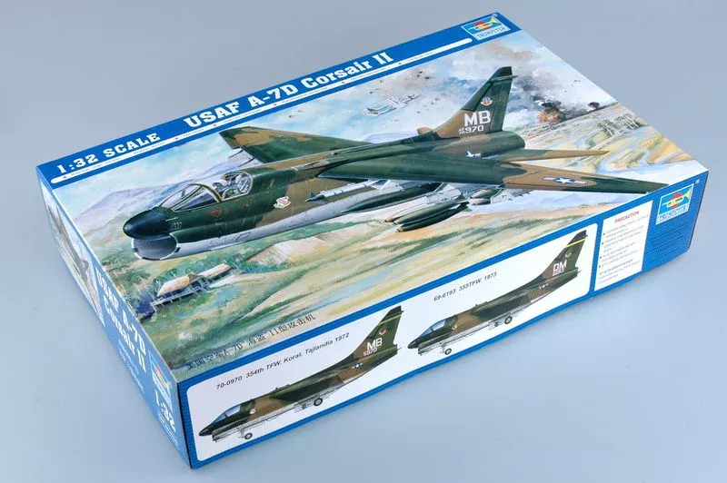 Trumpeter Scale Models 2245 1/32 USAF A-7D Corsair II Model Aircraft Kit