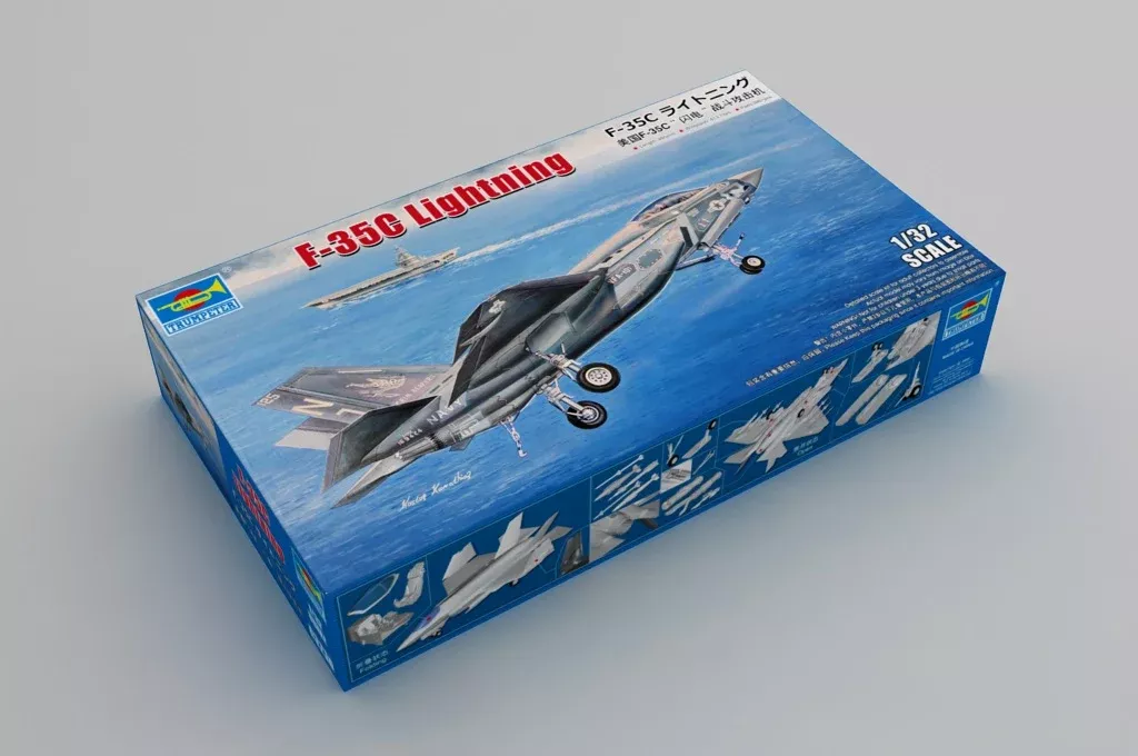 Trumpeter Scale Models 3230 1/32 F-35C Lightning Fighter Model Kit